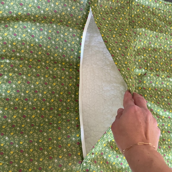 Cottagecore quilted style set of 2 large pillowshams - Picture 5 of 7